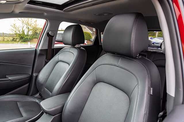 Hyundai KONA 1.6 GDi Hybrid Ultimate 5dr DCT