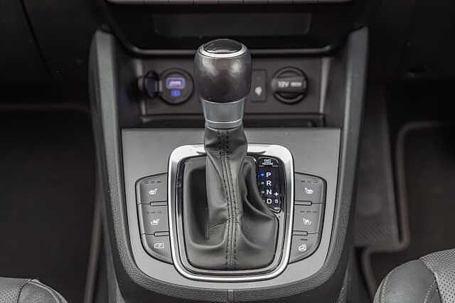 Hyundai KONA 1.6 GDi Hybrid Ultimate 5dr DCT