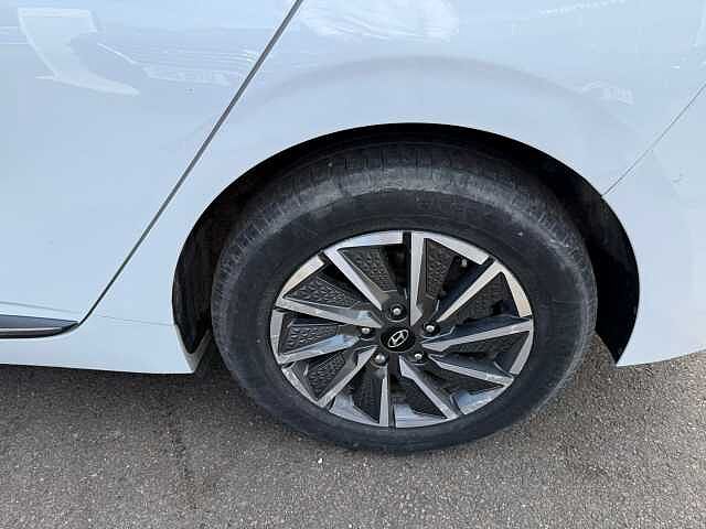 Hyundai IONIQ 100kW Premium SE 38kWh 5dr Auto