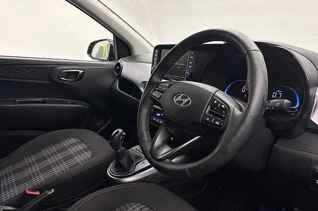 Hyundai i10 1.2 [79] Premium 5dr Auto [Nav]