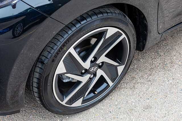 Hyundai i10 1.2 [79] Premium 5dr Auto [Nav]