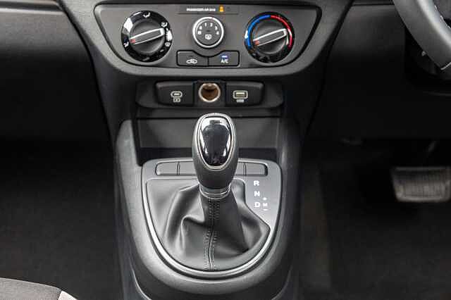 Hyundai i10 1.2 [79] Advance 5dr Auto [Nav]