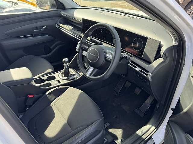Hyundai TUCSON 1.6T Premium 5dr