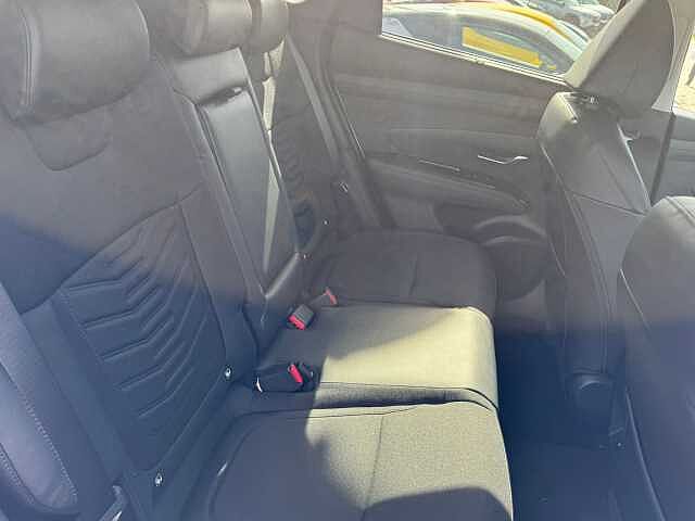 Hyundai TUCSON 1.6T Premium 5dr