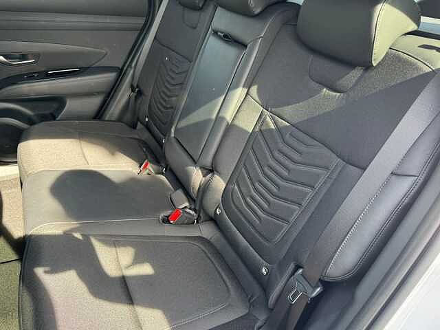 Hyundai TUCSON 1.6T Premium 5dr