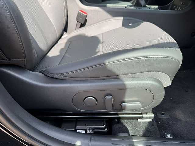 Hyundai KONA 1.6T 138 Ultimate 5dr