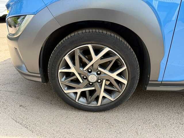 Hyundai KONA 1.6 GDi Hybrid Premium 5dr DCT