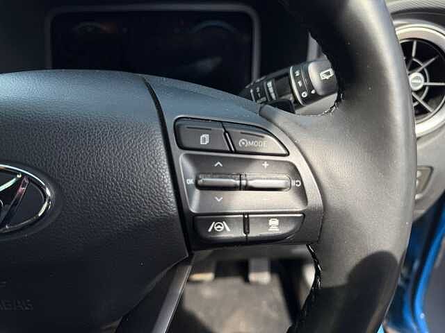 Hyundai KONA 1.6 GDi Hybrid Premium 5dr DCT