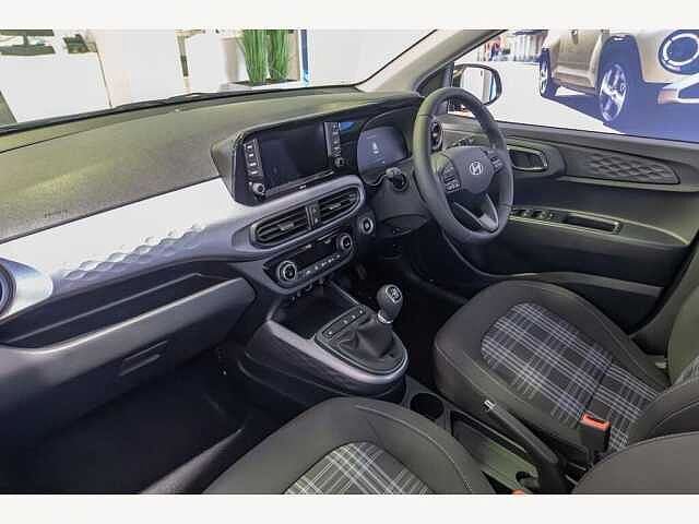 Hyundai i10 1.2 [79] Premium 5dr [Nav]