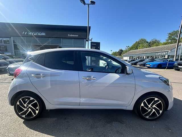 Hyundai i10 1.2 [79] Premium 5dr Auto [Nav]
