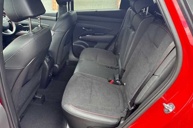 Hyundai TUCSON 1.6T 150 N Line S 5dr Red