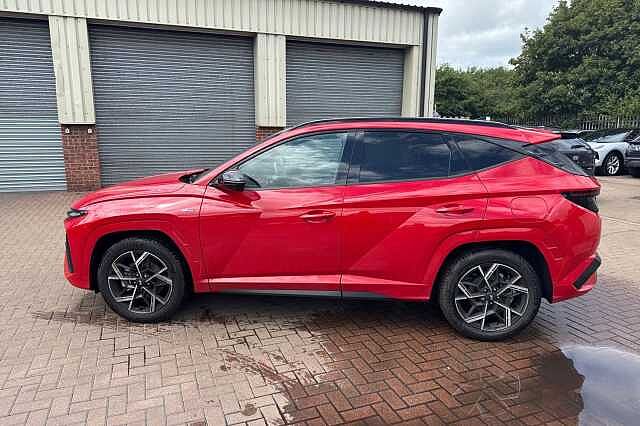 Hyundai TUCSON 1.6T 150 N Line S 5dr Red