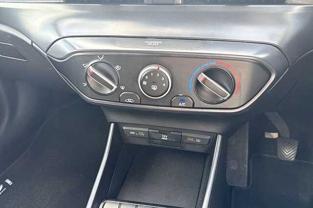 Hyundai i20 1.0T GDi 48V MHD SE Connect 5dr
