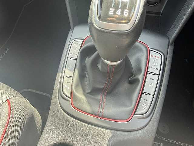 Hyundai KONA 1.0T GDi Blue Drive Premium SE 5dr