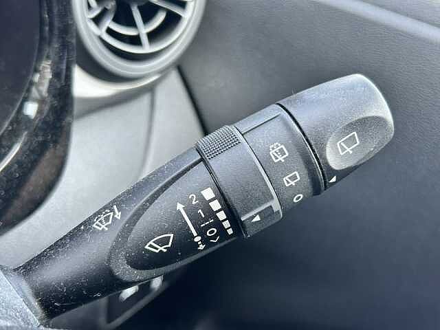 Hyundai i10 1.2 MPi Premium 5dr