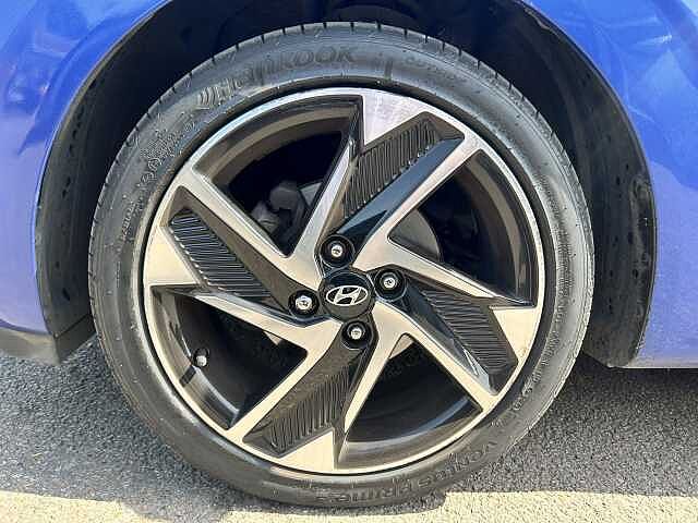 Hyundai i10 1.2 MPi Premium 5dr