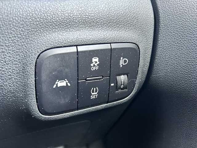 Hyundai i10 1.2 MPi Premium 5dr