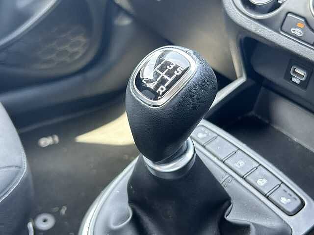 Hyundai i10 1.2 MPi Premium 5dr