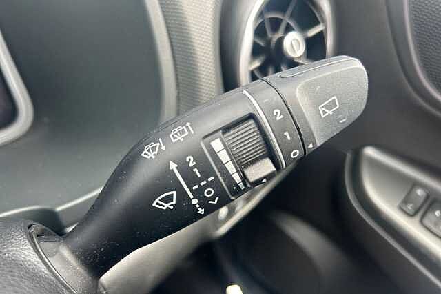 Hyundai KONA 1.0 TGDi 48V MHEV SE Connect 5dr