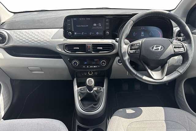 Hyundai i10 1.0 MPi Premium 5dr