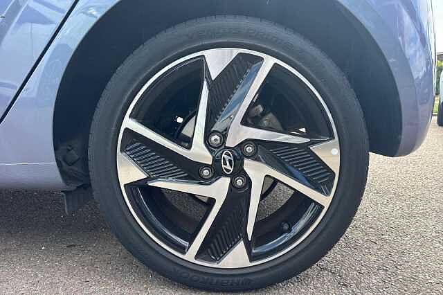 Hyundai i10 1.0 MPi Premium 5dr