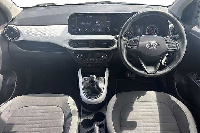 Hyundai i10 1.0 MPi Premium 5dr Auto