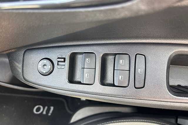 Hyundai i10 1.0 MPi Premium 5dr Auto