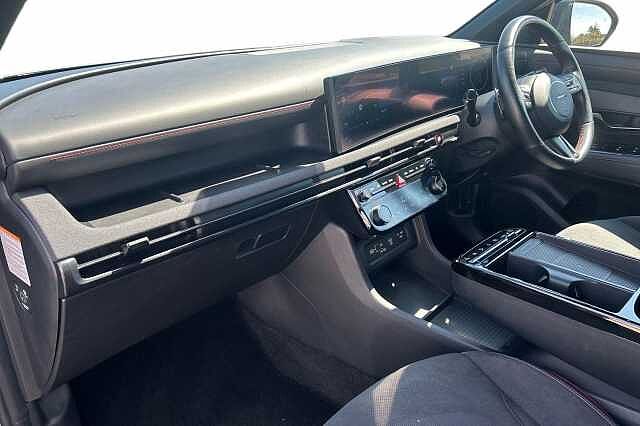 Hyundai TUCSON 1.6T Plug-in Hybrid N Line S 5dr 4WD Auto