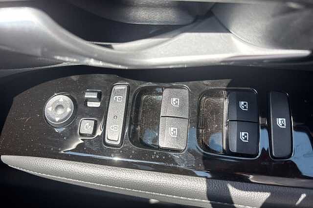 Hyundai TUCSON 1.6 TGDi Hybrid 230 Premium 5dr 2WD Auto Brown