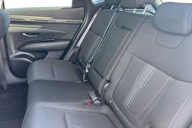 Hyundai TUCSON 1.6 TGDi Plug-in Hybrid Premium 5dr 4WD Auto