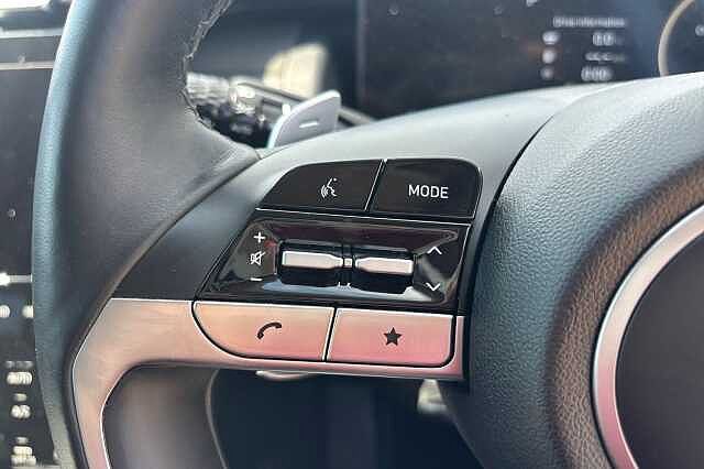 Hyundai TUCSON 1.6 TGDi Plug-in Hybrid Premium 5dr 4WD Auto