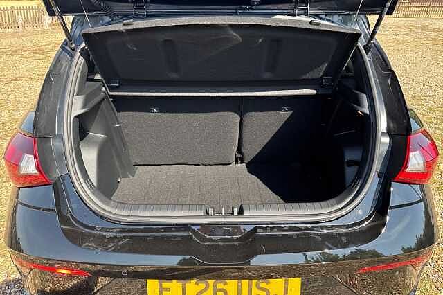 Hyundai i20 1.0T GDi 90 Black Line 5dr