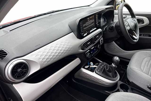 Hyundai i10 1.0 [63] Premium 5dr [Nav]