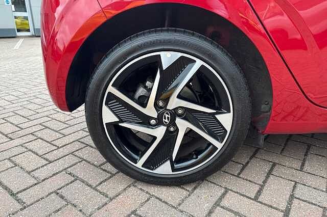 Hyundai i10 1.0 [63] Premium 5dr [Nav]