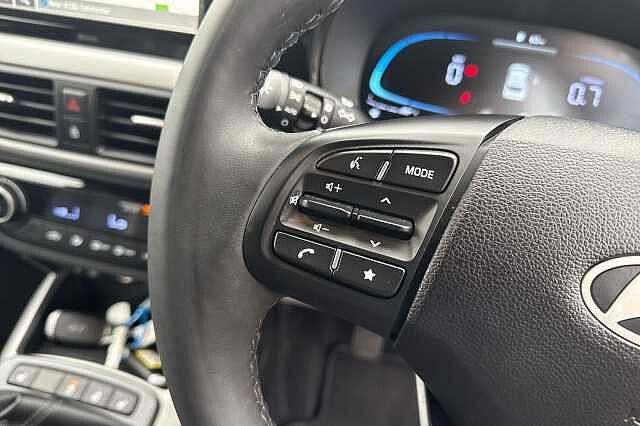 Hyundai i10 1.0 [63] Premium 5dr [Nav]