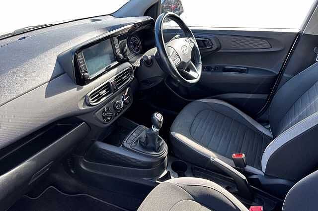 Hyundai i10 1.0 MPi SE Connect 5dr