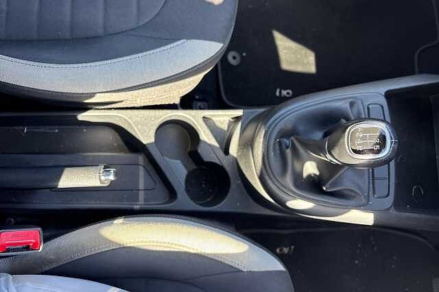 Hyundai i10 1.0 MPi SE Connect 5dr
