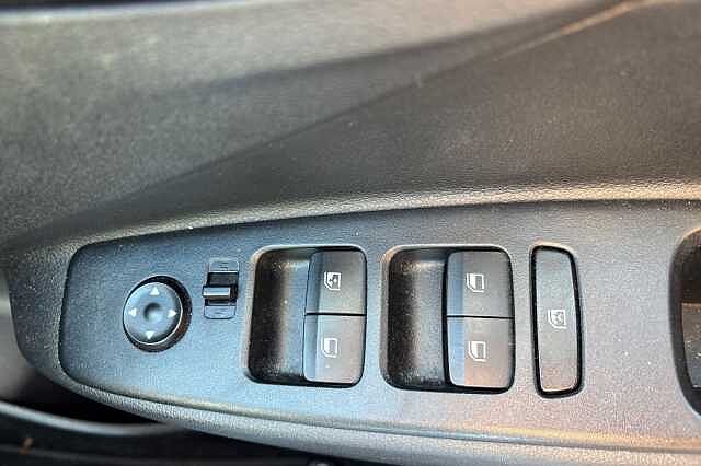Hyundai i10 1.0 MPi SE Connect 5dr