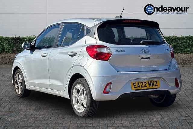 Hyundai i10 1.0 MPi SE Connect 5dr