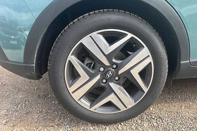Hyundai BAYON 1.0 TGDi 48V MHEV Premium 5dr Green
