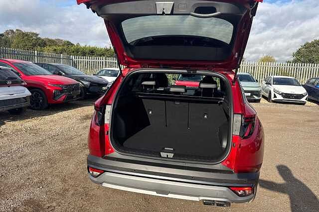 Hyundai TUCSON 1.6T 239 Hybrid Black Line 5dr Auto