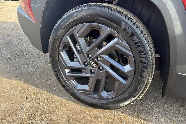Hyundai TUCSON 1.6T 239 Hybrid Black Line 5dr Auto