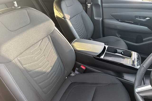 Hyundai TUCSON 1.6T 239 Hybrid Black Line 5dr Auto